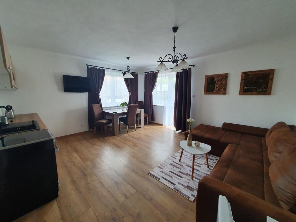 Apartmanovy Dom Adas Prosiek 외부 사진