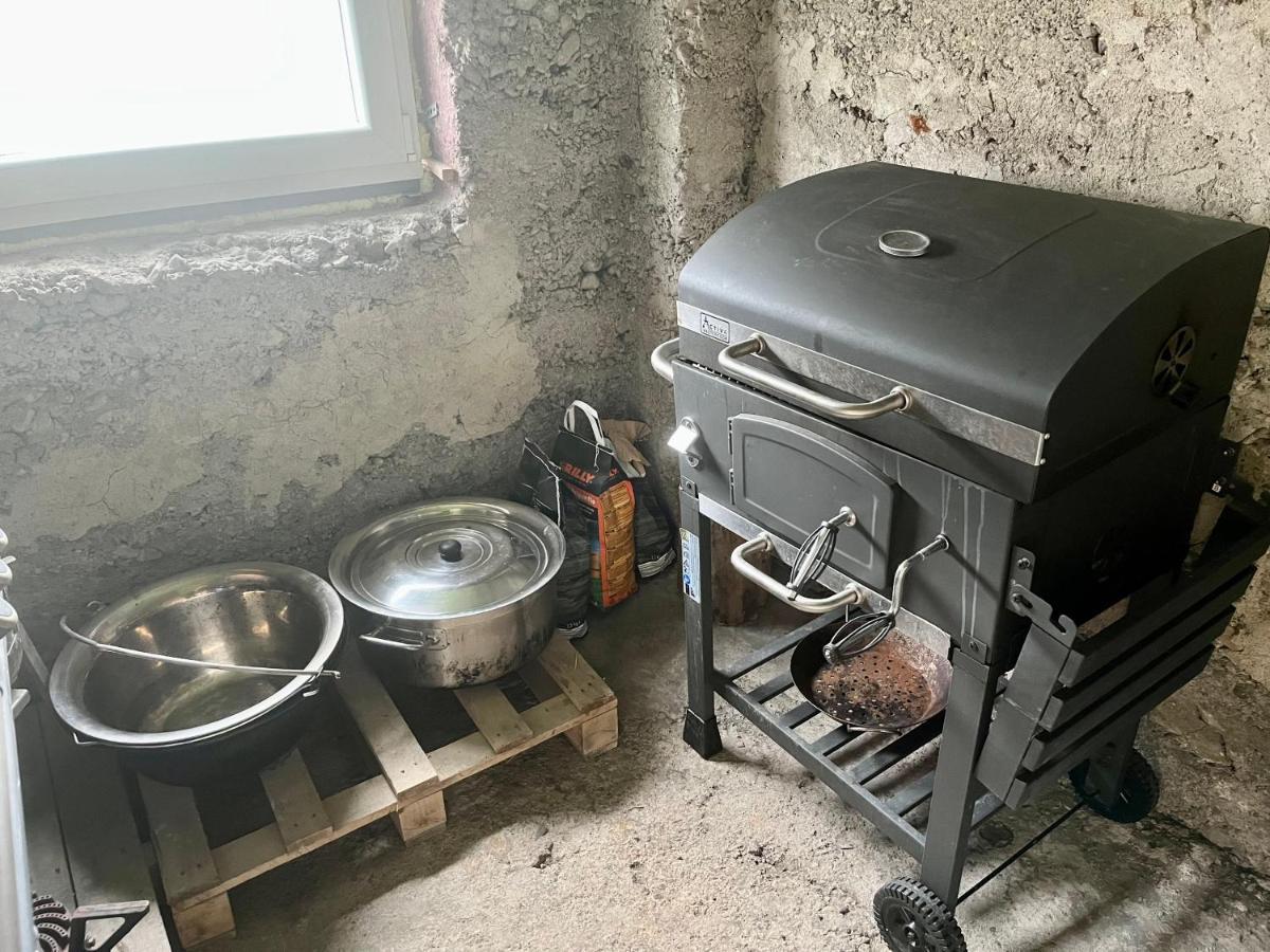 Apartmanovy Dom Adas Prosiek 외부 사진