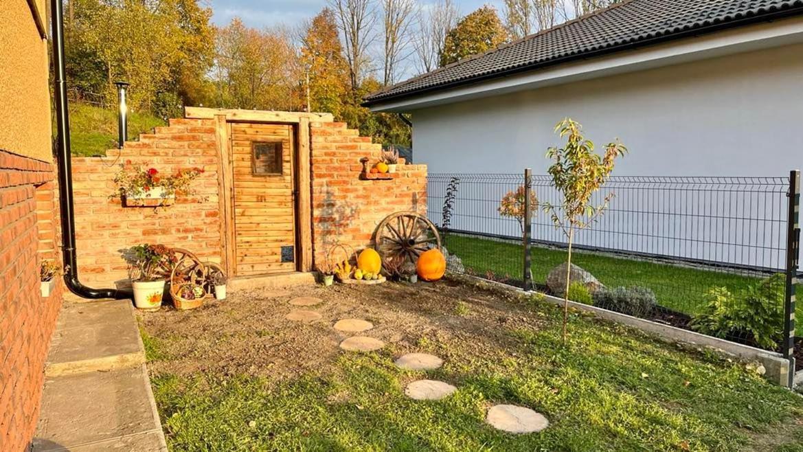 Apartmanovy Dom Adas Prosiek 외부 사진