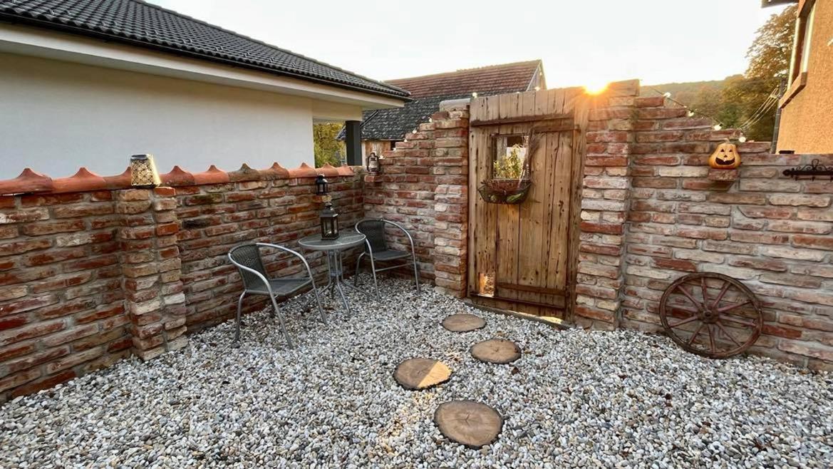 Apartmanovy Dom Adas Prosiek 외부 사진